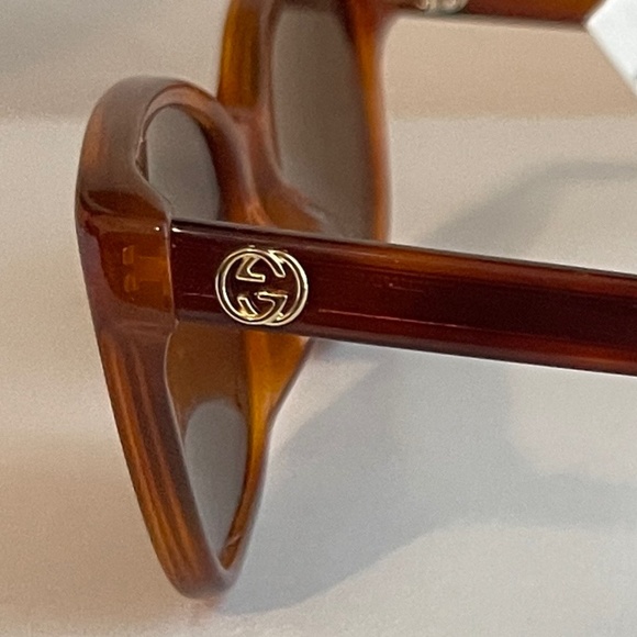 GUCCI Sunglasses main image 3
